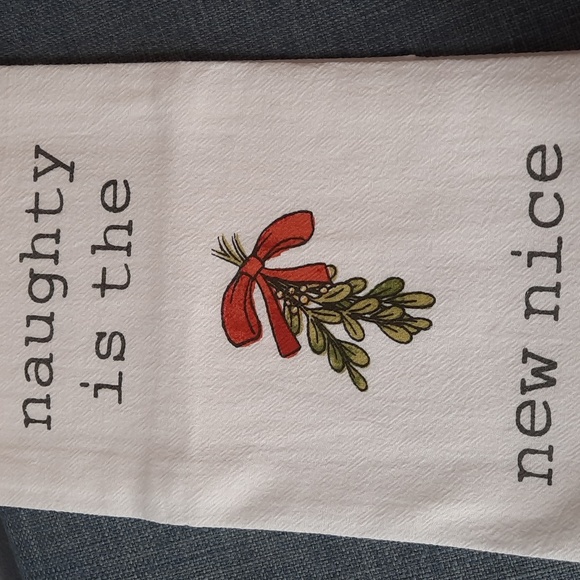 Naughty Is The New Nice Flour Sack Kitchen Dish Hand Towel Christmas Holiday NWT - Picture 2 of 8